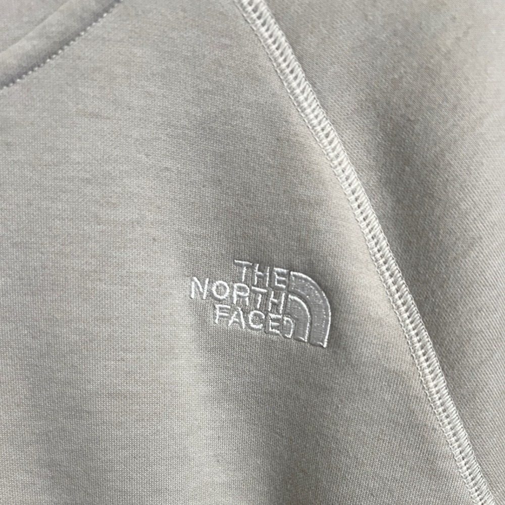 The North Face FlashDry Hoodie Womens L Gray Pullover Performance Sweatshirt - Picture 3 of 12